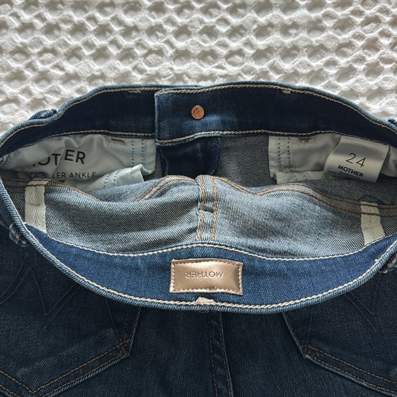 MOTHER “The Hustler Ankle Fray” Jeans - Picture 5 of 9